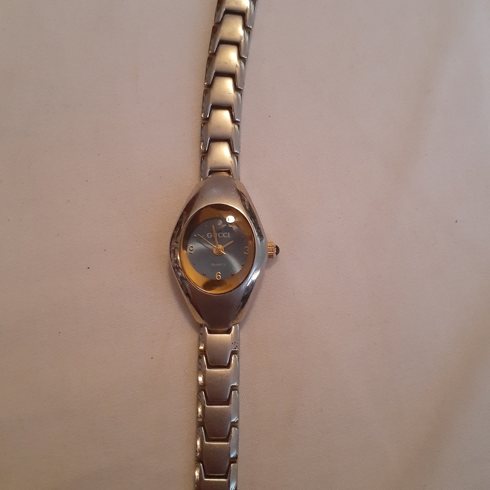Gucci watch